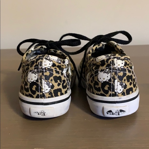 Vans x Hello Kitty Leopard Print Sneakers - Toddler’s Size 6 - Picture 4 of 6